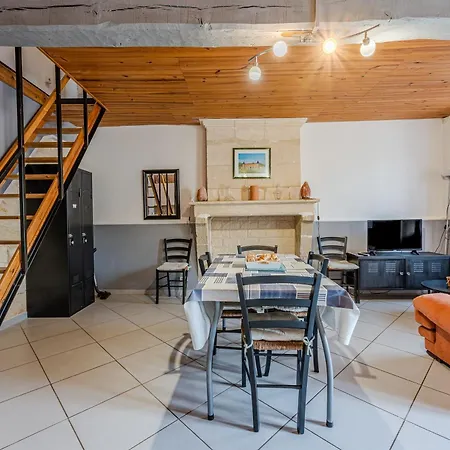 Chez Lea